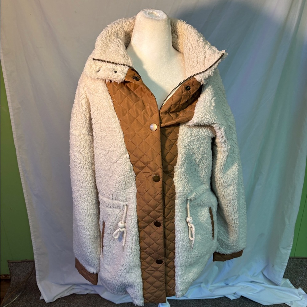 BKE Cream and Brown Teddy Jacket SZ Small Faux Fur 29” long Peacoat Comfy fitNEW